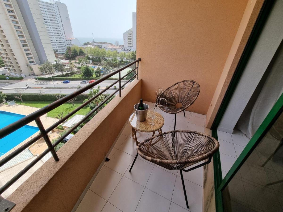 Apartamento Encantador Com Piscina Aquecida ปอร์ติเมา ภายนอก รูปภาพ