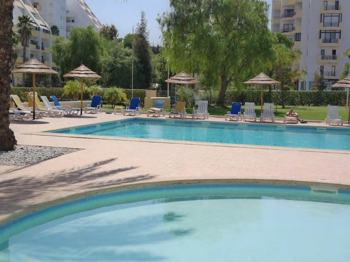 Apartamento Encantador Com Piscina Aquecida ปอร์ติเมา ภายนอก รูปภาพ