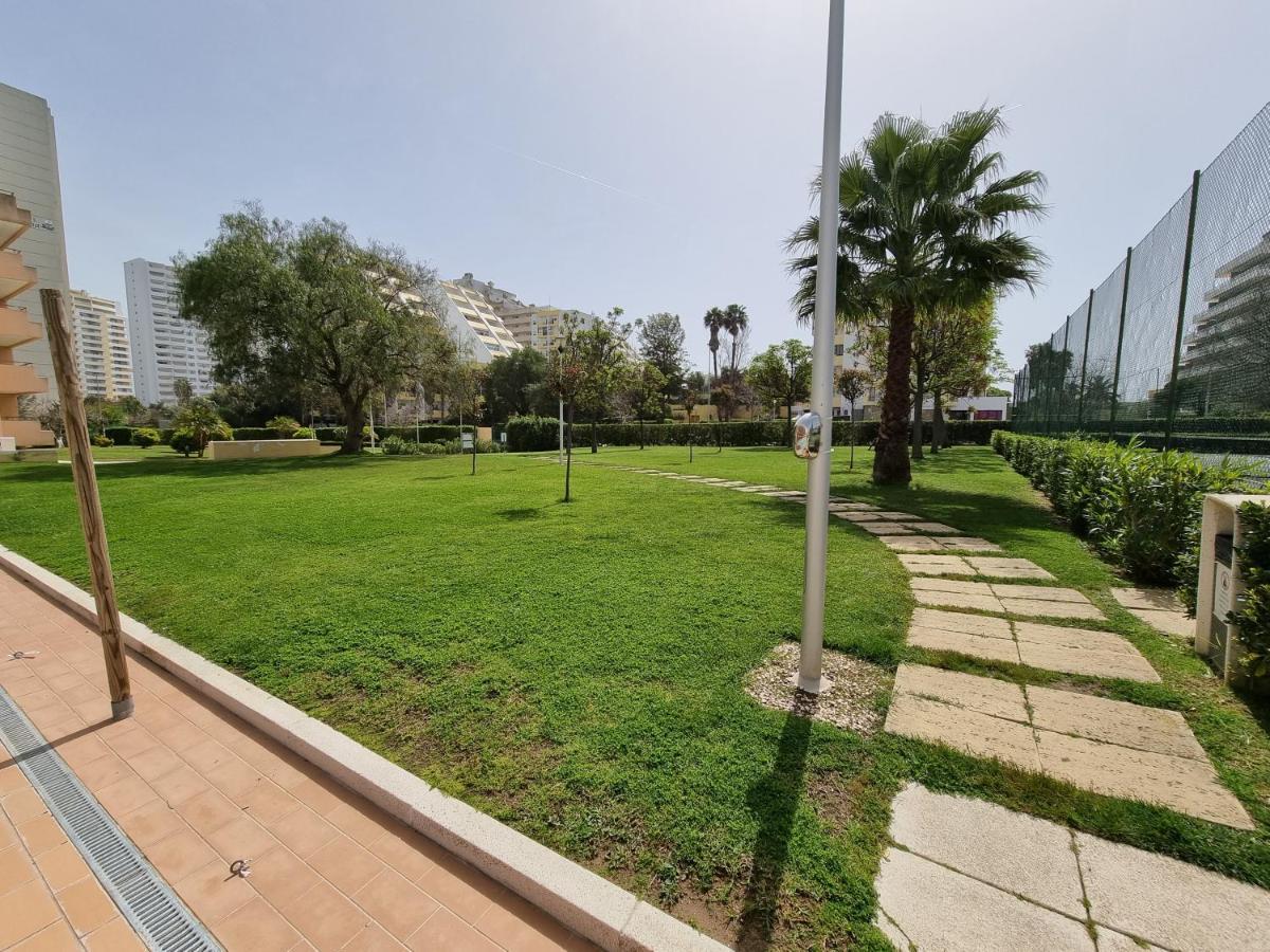 Apartamento Encantador Com Piscina Aquecida ปอร์ติเมา ภายนอก รูปภาพ