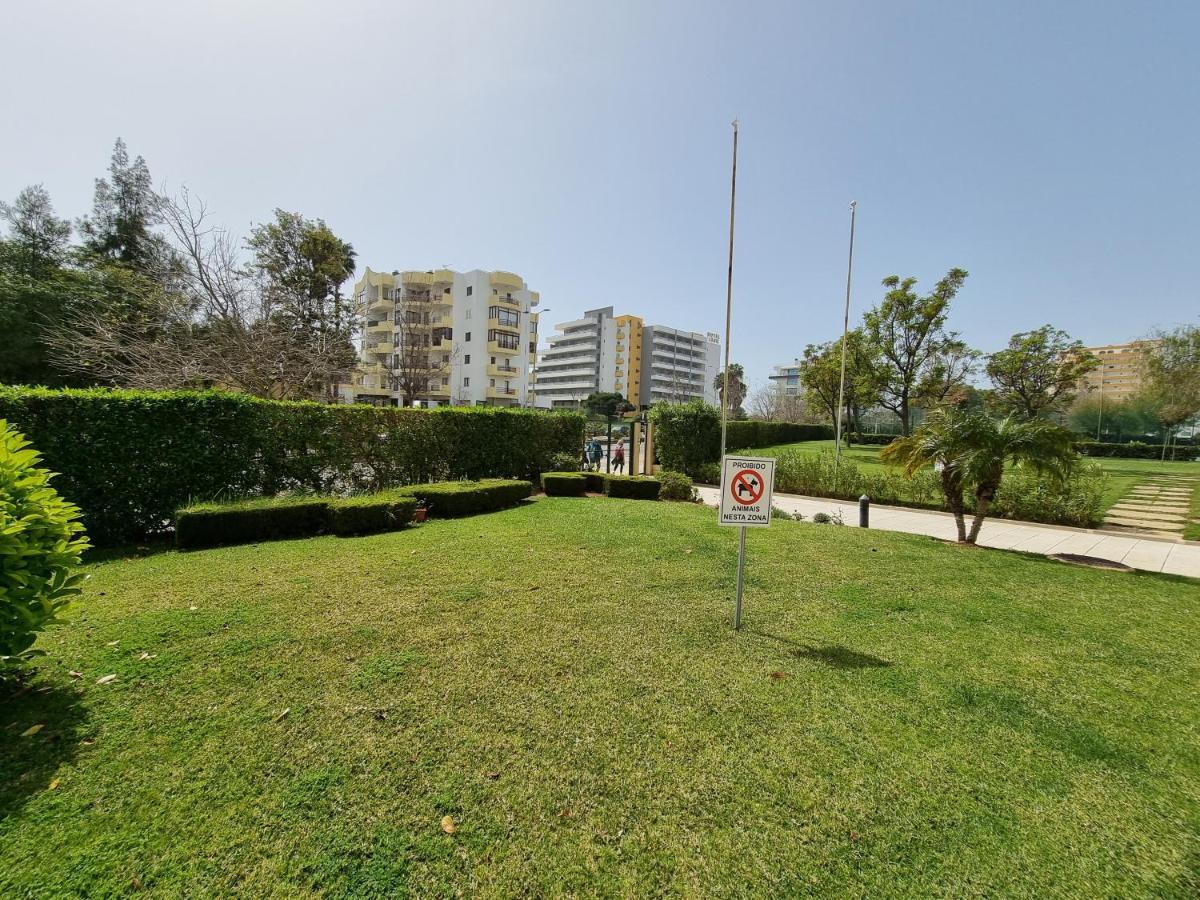 Apartamento Encantador Com Piscina Aquecida ปอร์ติเมา ภายนอก รูปภาพ