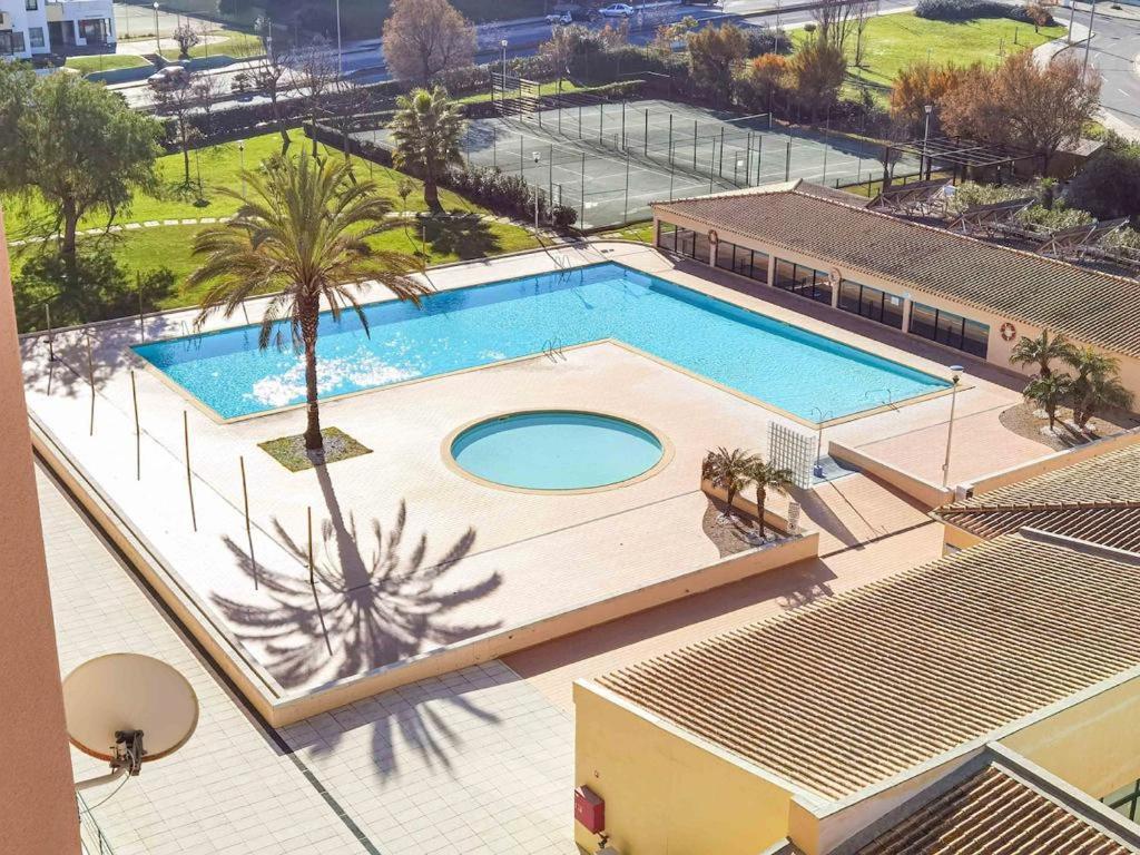 Apartamento Encantador Com Piscina Aquecida ปอร์ติเมา ภายนอก รูปภาพ